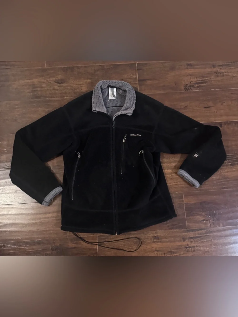 Patagonia Vintage Men’s Black Full Zip Fleece Jacket Stand-Up Collar Medium